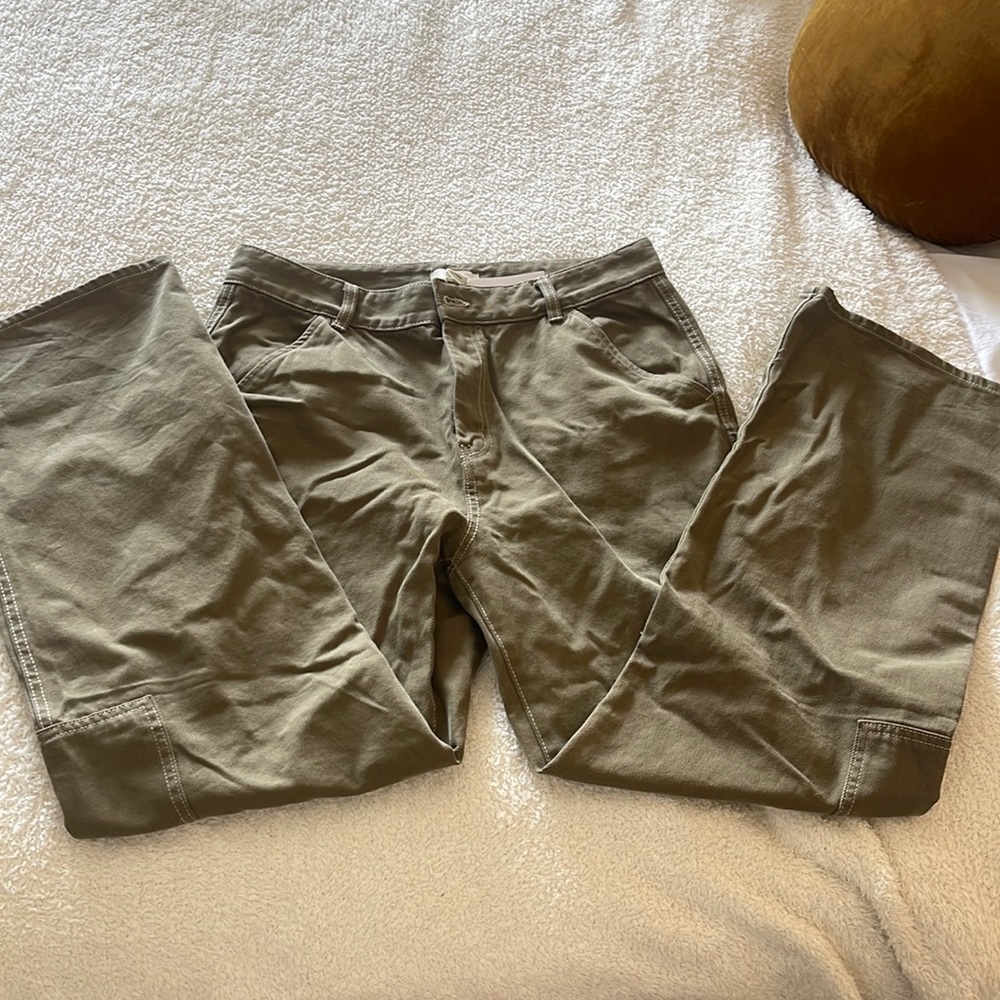H and m army green cargo pants
